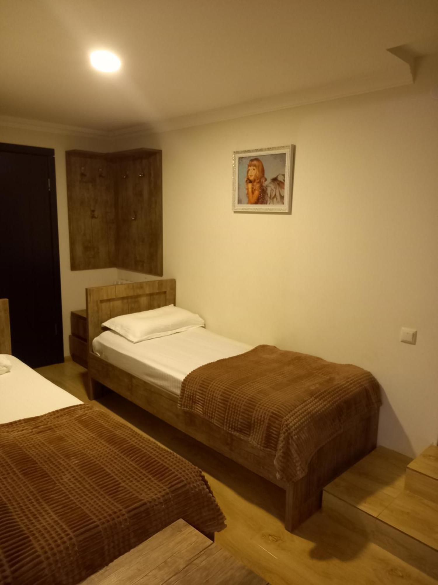 Tskaltubo Guest House On Mirian Mepe Δωμάτιο φωτογραφία